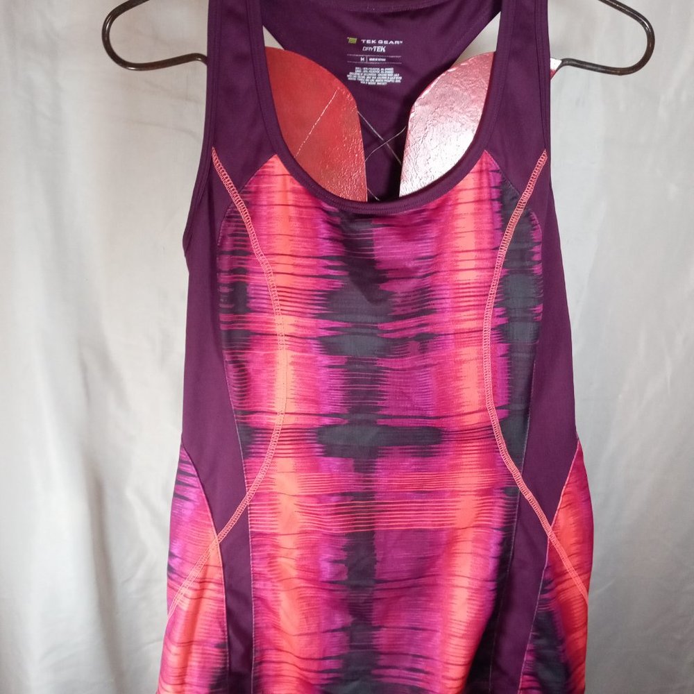 Tek Gear Drytek Womens Shirt and Capris Size M